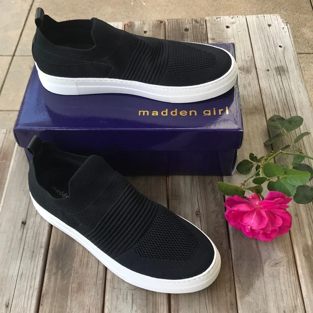 New Madden Girl Buffi Black Knit Platform Slip on Sneaker